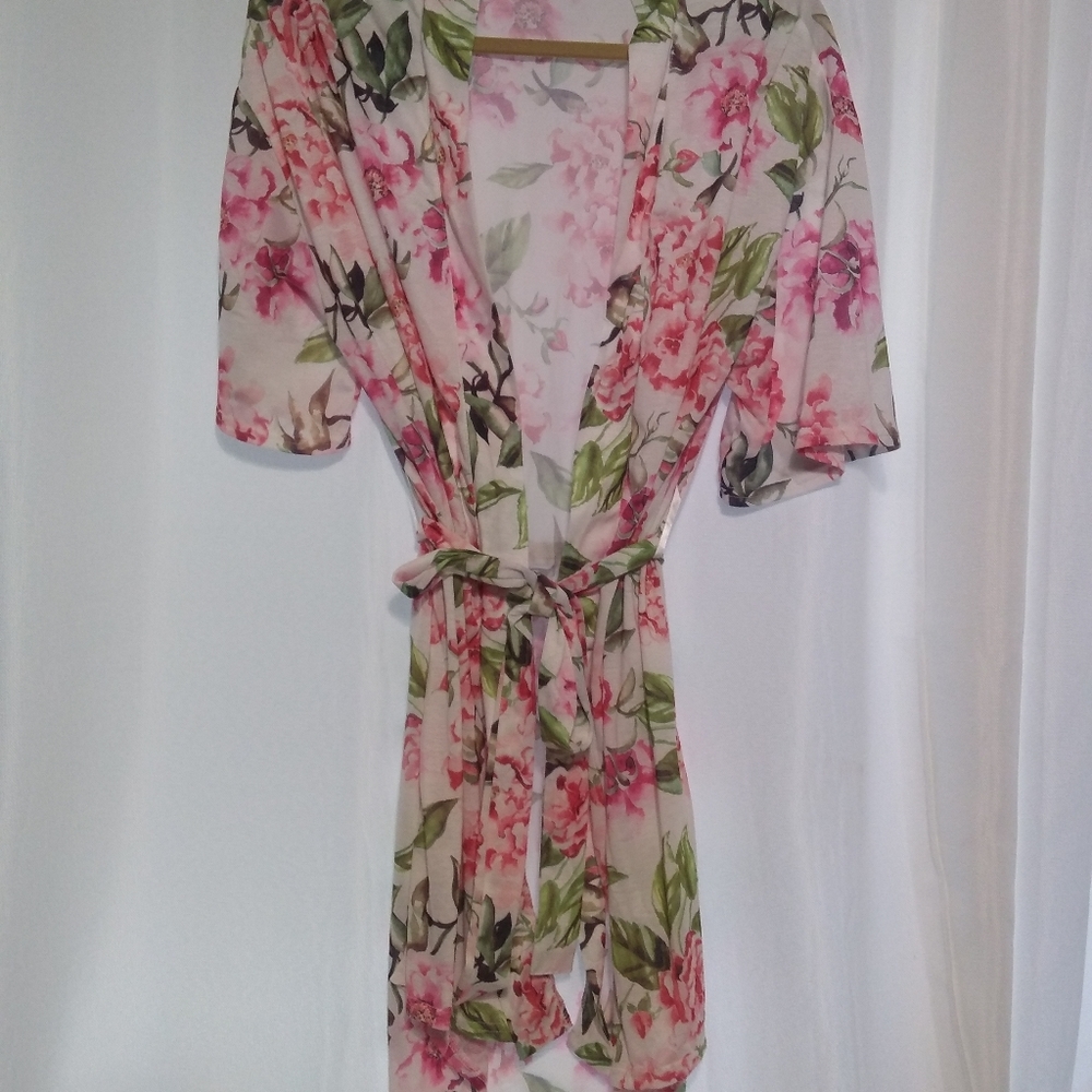 Show Me Your Mumu floral robe